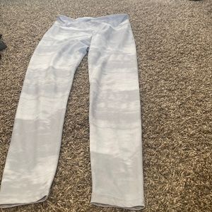 I am selling old, navy, active pants!